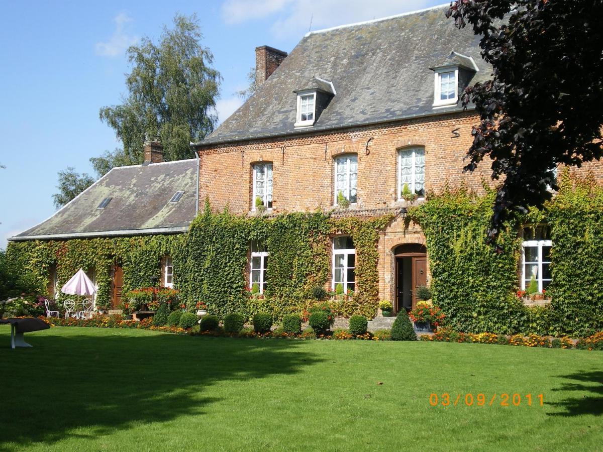 Le Chateau Bed and Breakfast Neuville-Coppegueule Esterno foto